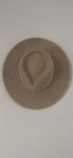 Lack of color hat beige cute chique boho