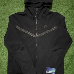 Nike Tech Fleece Hoodie Black Large