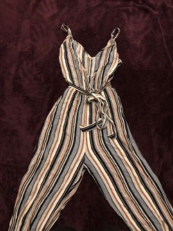 Striped v neck line brunch romper