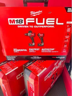 Milwaukee M18 FUEL 2- Tool Combo Kit.