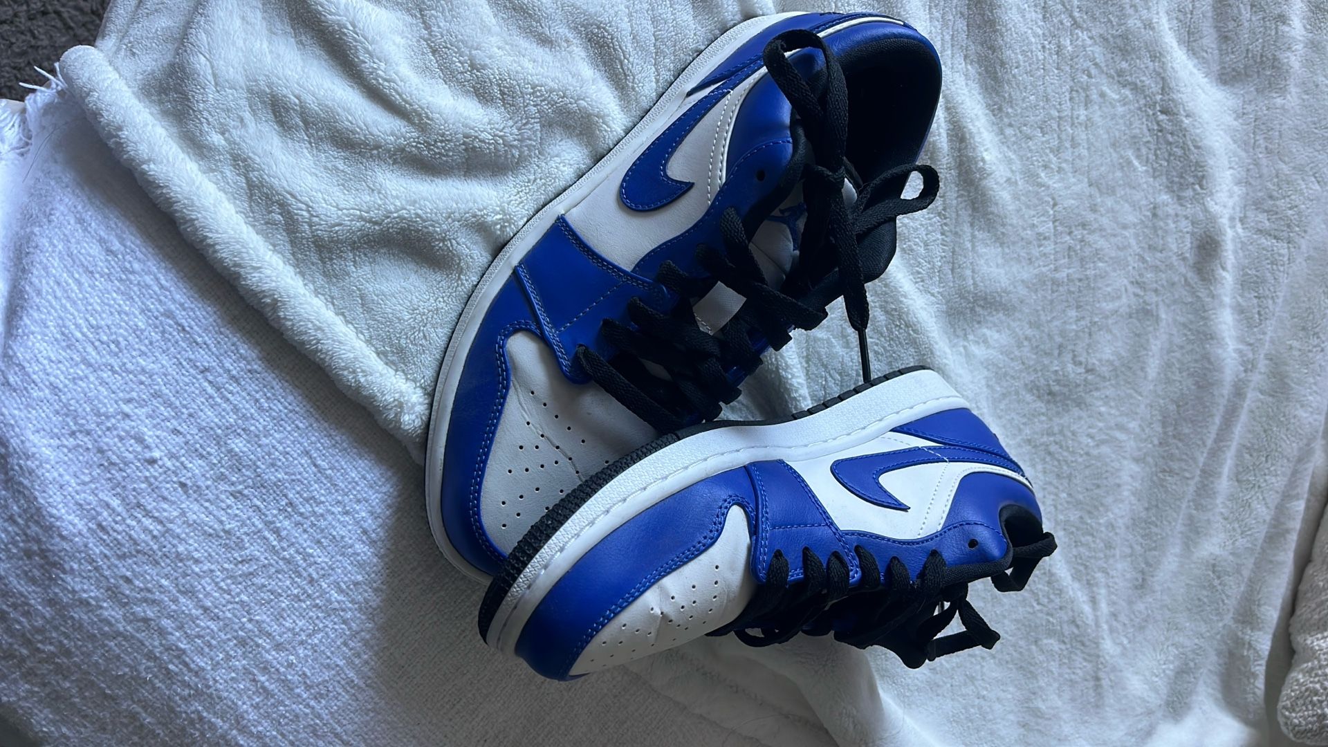 Jordan 1 Low game Royal