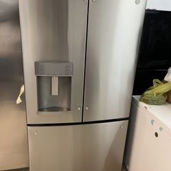 Ge Refrigerator