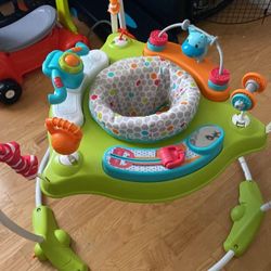 Folding Infant Jumperoo