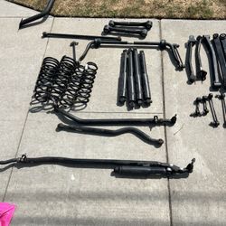 Jeep Gladiator Stock Suspension Mopar