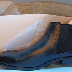 BRAND NEW Tommy Hilfiger Men's Boots Size 11