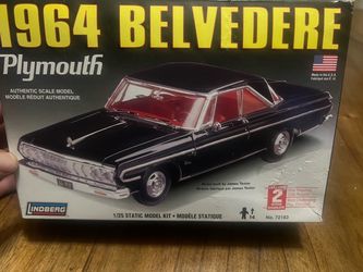 Lindberg 1964 Plymouth Belvedere 1/25 Model Kit