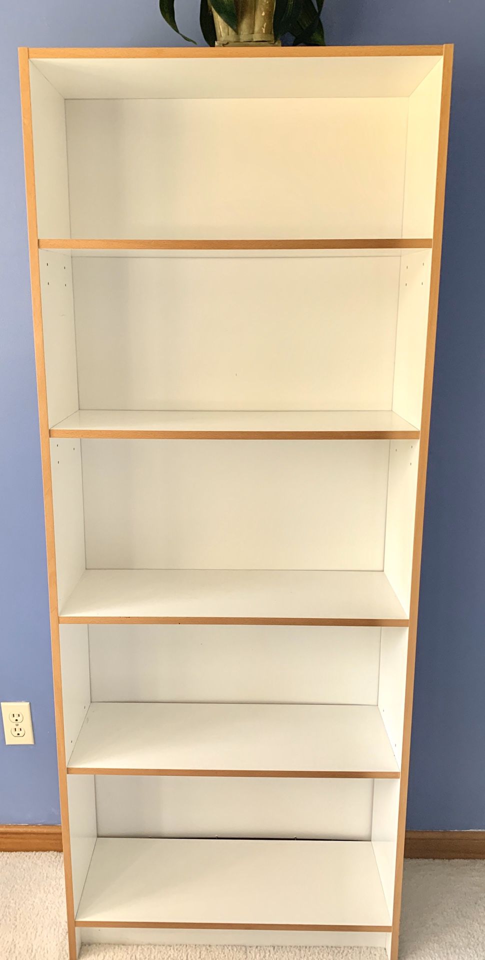 White bookshelf/ bookcase