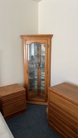 Oak Corner Curio Cabinet with Glass Shelves
