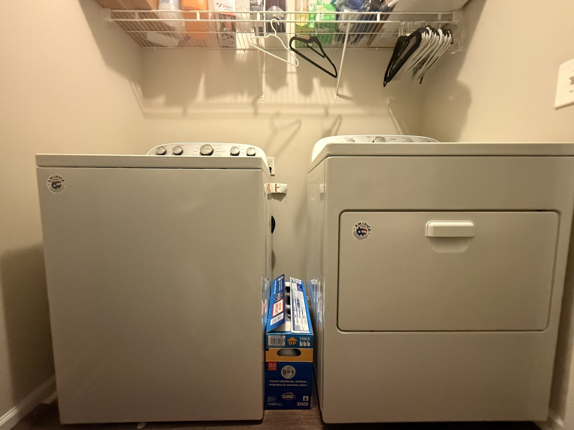 Whirlpool Washer And Dryer Set