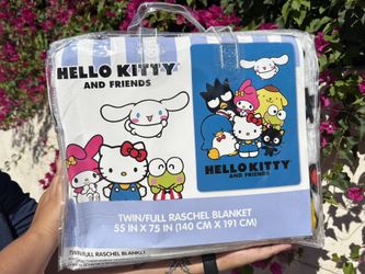 Hello Kitty & Friends Cozy Blanket