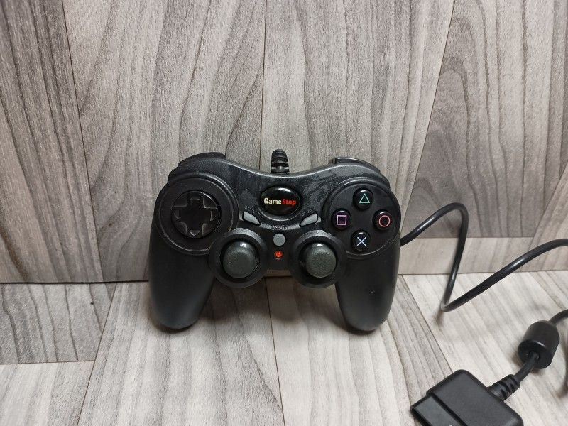 GameStop Wired Controller BB-122 Playstation Ps1, Ps2 