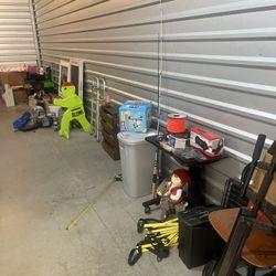 Stuff For Sale $1-25 Each 