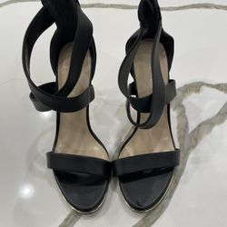 Kenneth Cole New York Brooke Sandal