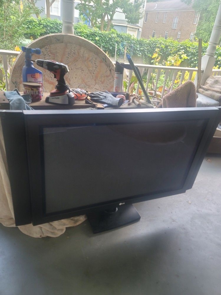 45 Inch Plasma TV