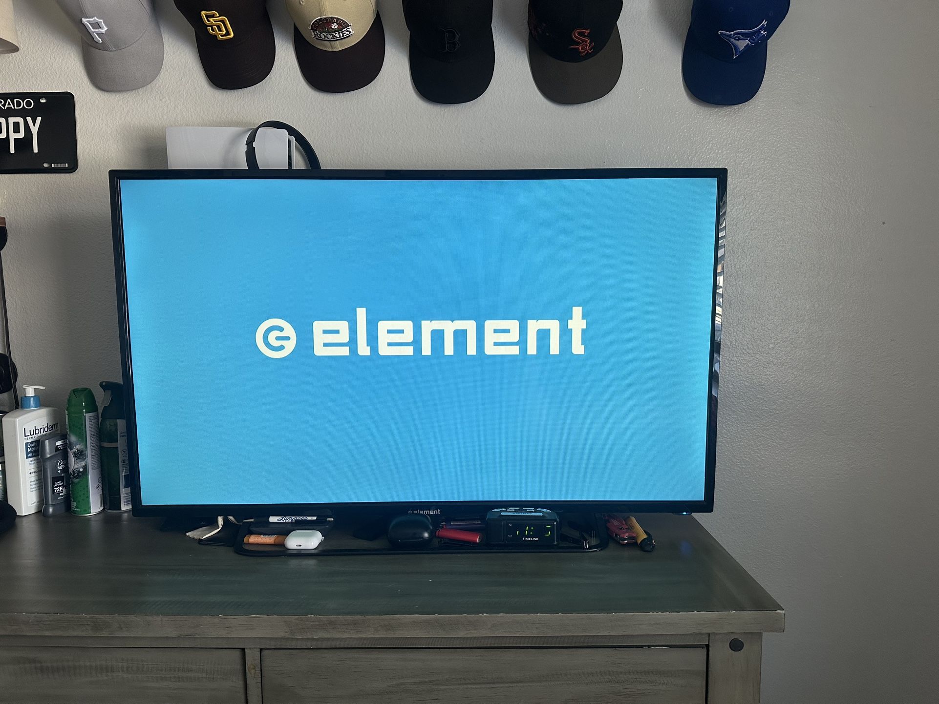 Element Flat Screen TV 55 Inch