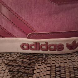 ADIDAS HOT PINK/WHITE SIZE 10 WOMENS