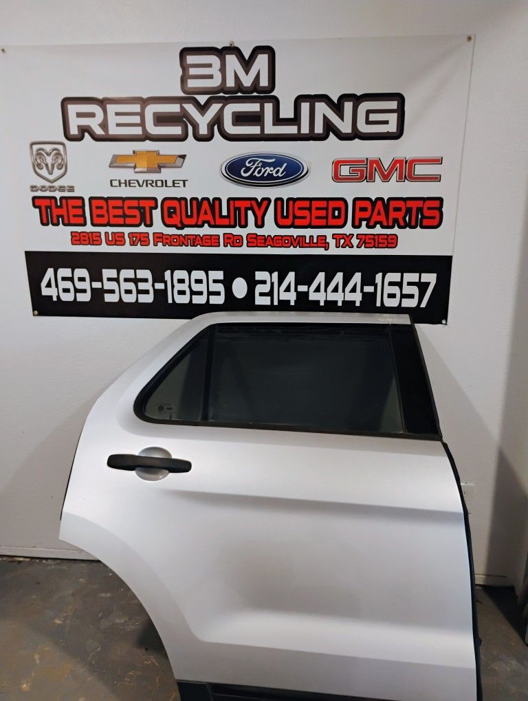 Rear Passenger Door For 2014 Ford Explorer