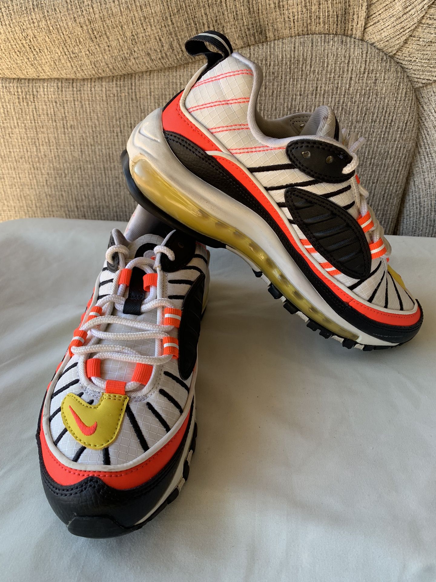 Nike Air Max 98 Sneaker Black/Bright Crimson/Yellow Size