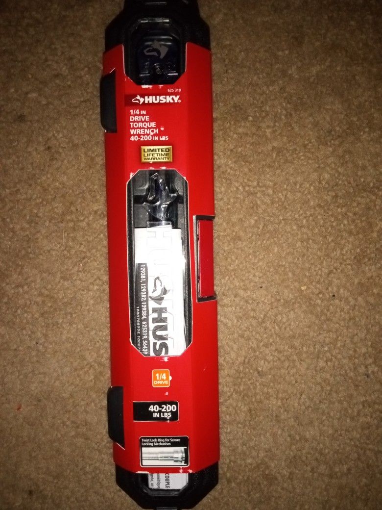 Husky 1/4 in drive TORQUE WRENCH