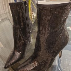 Women Sz 7 .5 Aldo Shoes New Never Worn Black Sequin