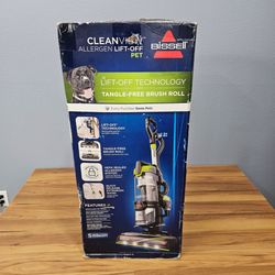 upright bissell vacuum lift off pet allergen with box