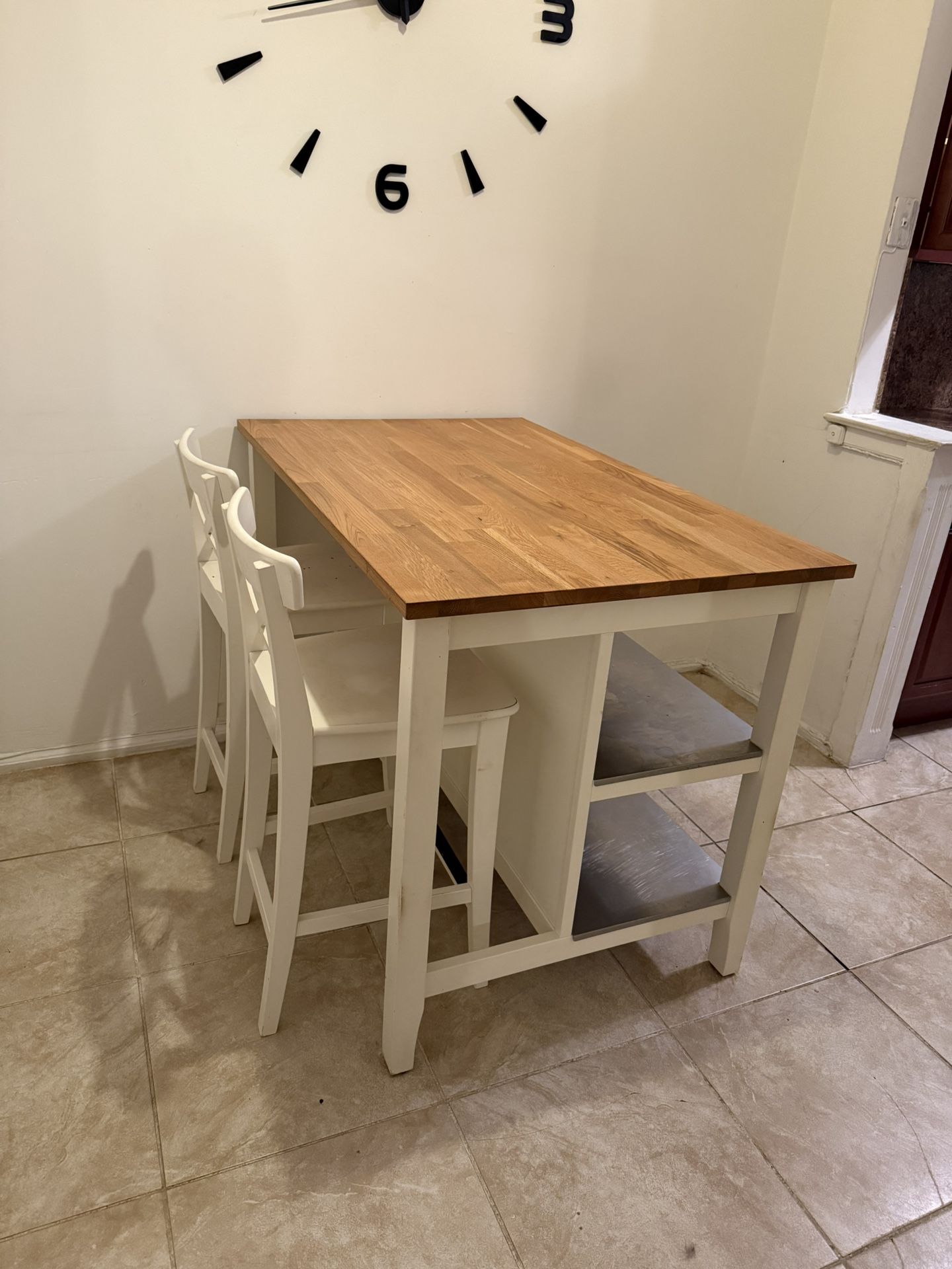 Dining Table With Chairs