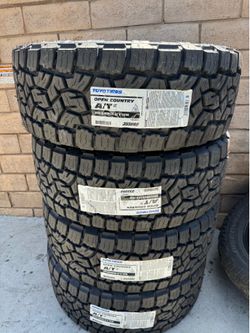 35x12.50r20 Toyo tires nuevas con 65,000 millas de garantía las 4