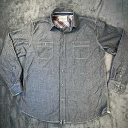 Weatherproof vintage button up shirt. Large