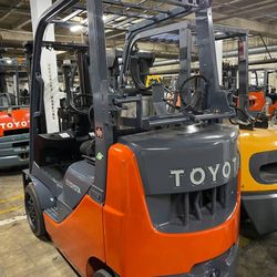 TOYOTA 8 Series Forklift For Sale  