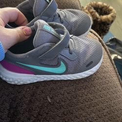 Girls Shoe 