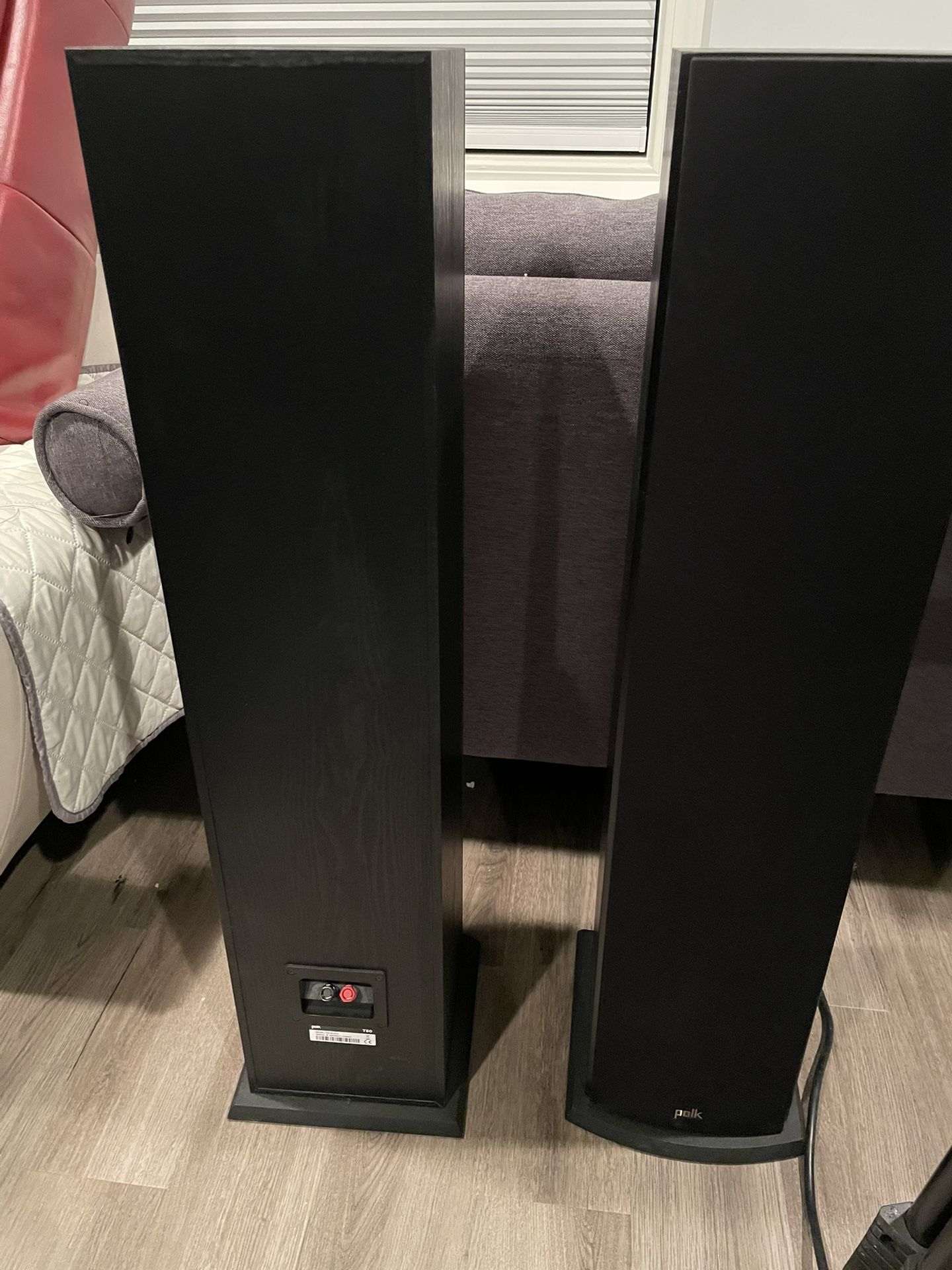 Polk Audio T50 Tower Speaker Pair
