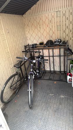 4-Bike Rack + 2 BMXs + 2 Helmets + Bike Pouch