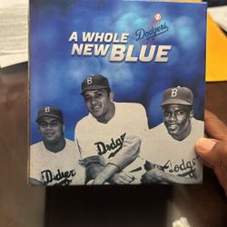 DODGERS / FIGURINE/JACKIE ROBINSON/ DON NEWCOMBE / ROY CAMPANELLA