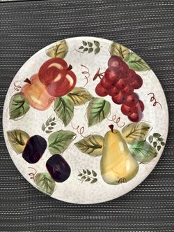 Oneida Vintage Fruit 10 1/2” plate - never used