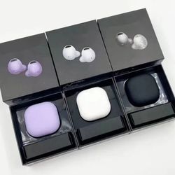 Ear Buds..waterproof Sound Great..read Info On Picture