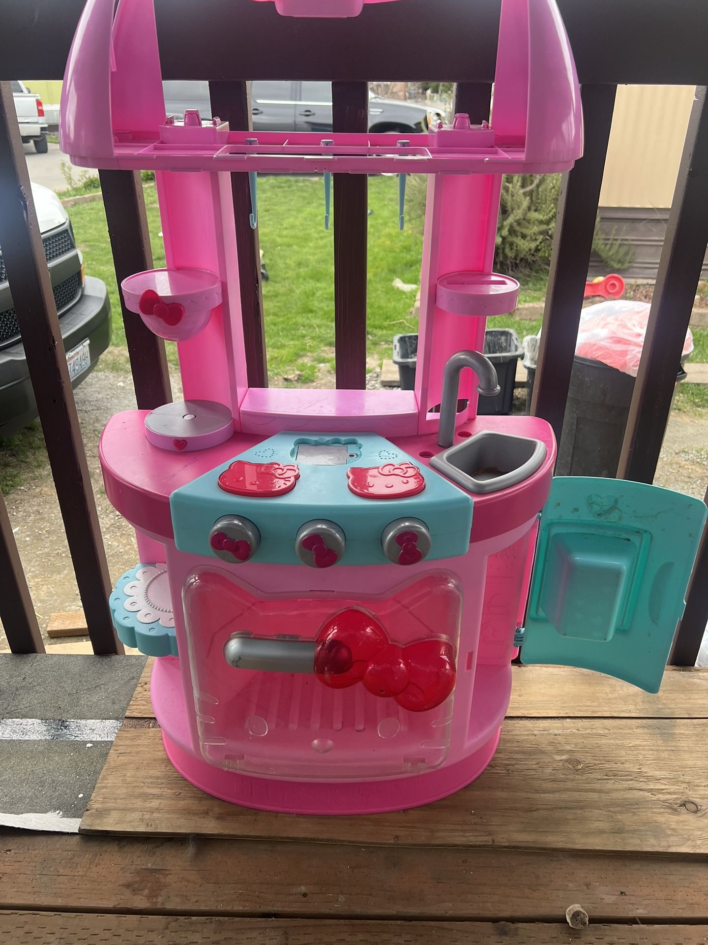Kids Hello Kitty Kitchen