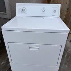 Kenmore (Electric-240v) Dryer