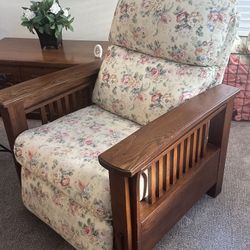 MOVING MUST GO BY MONDAY NIGHT