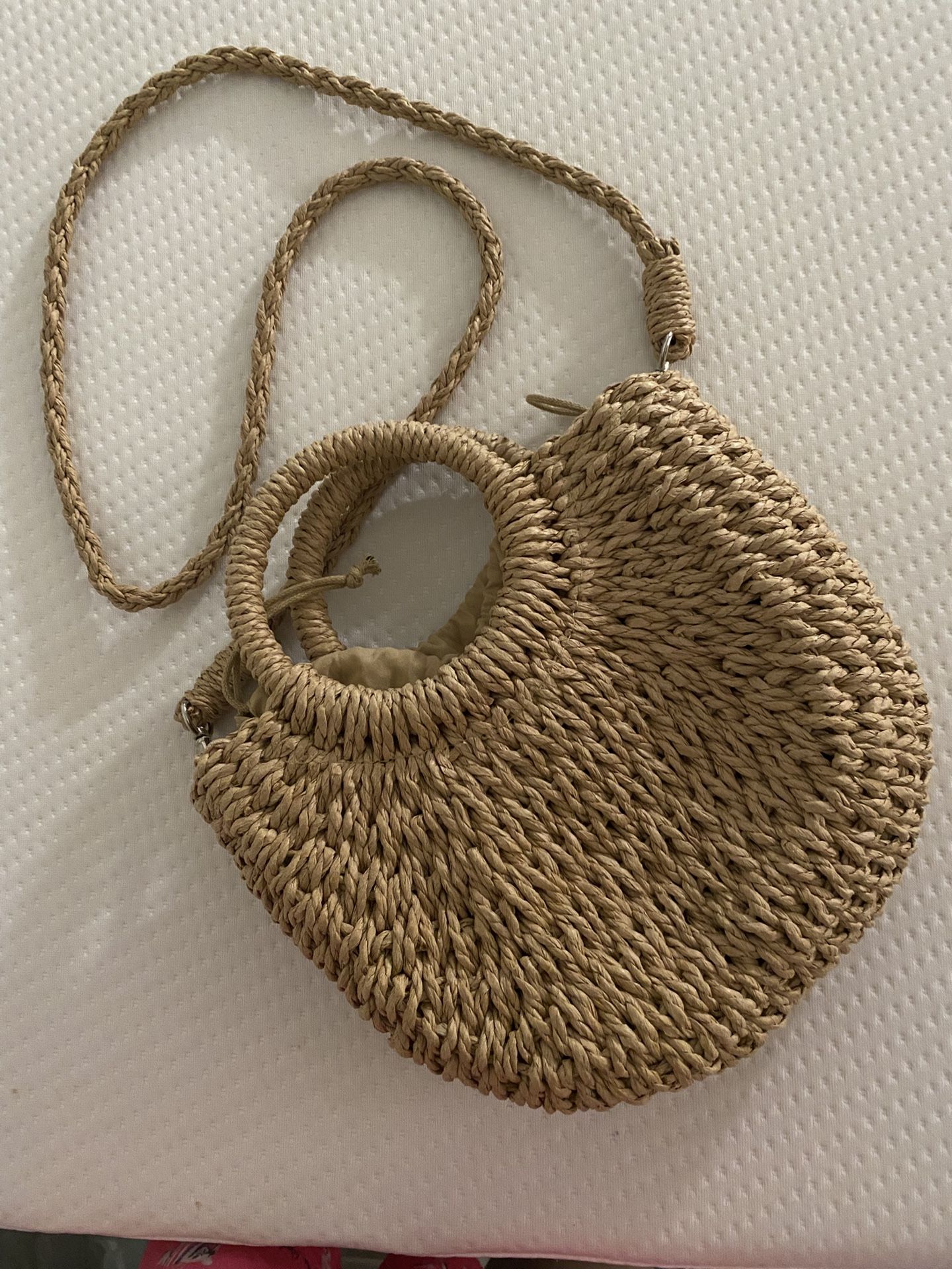 Woven Shoulder/ Slingback bag