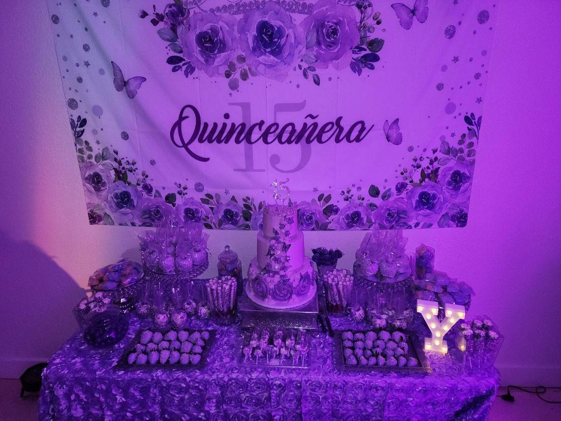 Cake Stands And Candy Holders