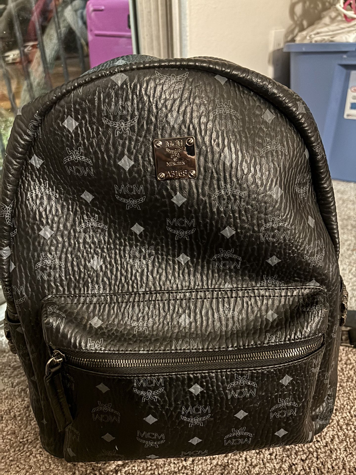 mcm backpack - black