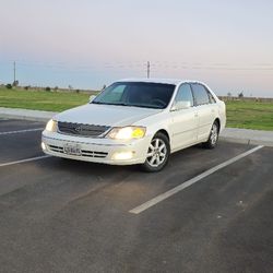 2000 Toyota Avalon