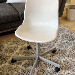 Ikea Swivel Chair - Snelle 