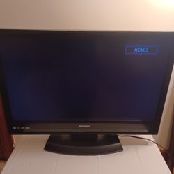 32' Sylvania TV LC320SLX