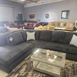 Left Face Drk  Grey Luxury Sectional 