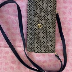 Tommy H crossbody