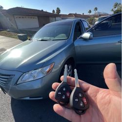 Car Keys/Fobs/Llaves De Autos