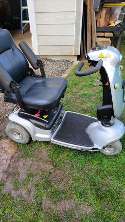 Mobility scooter