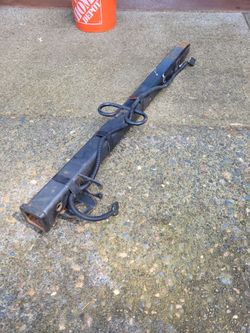 Trailer Hitch - Reese P/N: 45162