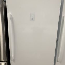GE 21.3 Cu. Ft. White Upright Freezer 